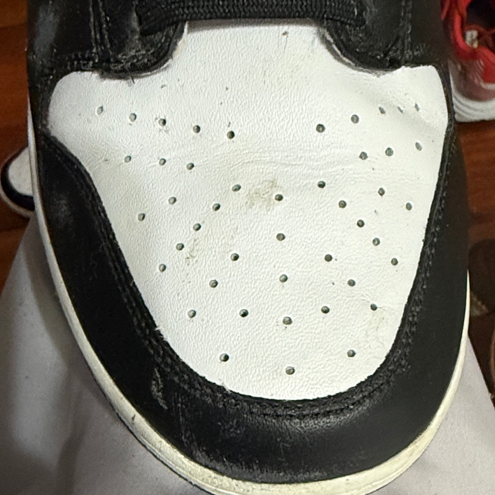 Nike Black and White High-Tops - Picture 7 of 8